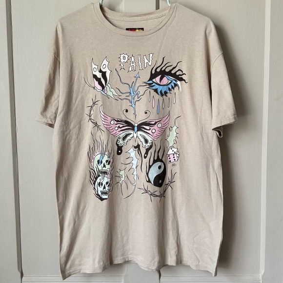 Teen Hearts Tops - Teen Hearts Graphic T-Shirt